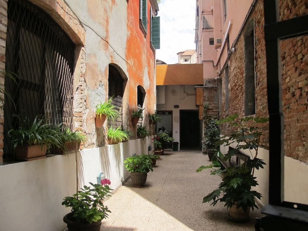 Antica Raffineria Maison d'hôtes 3*